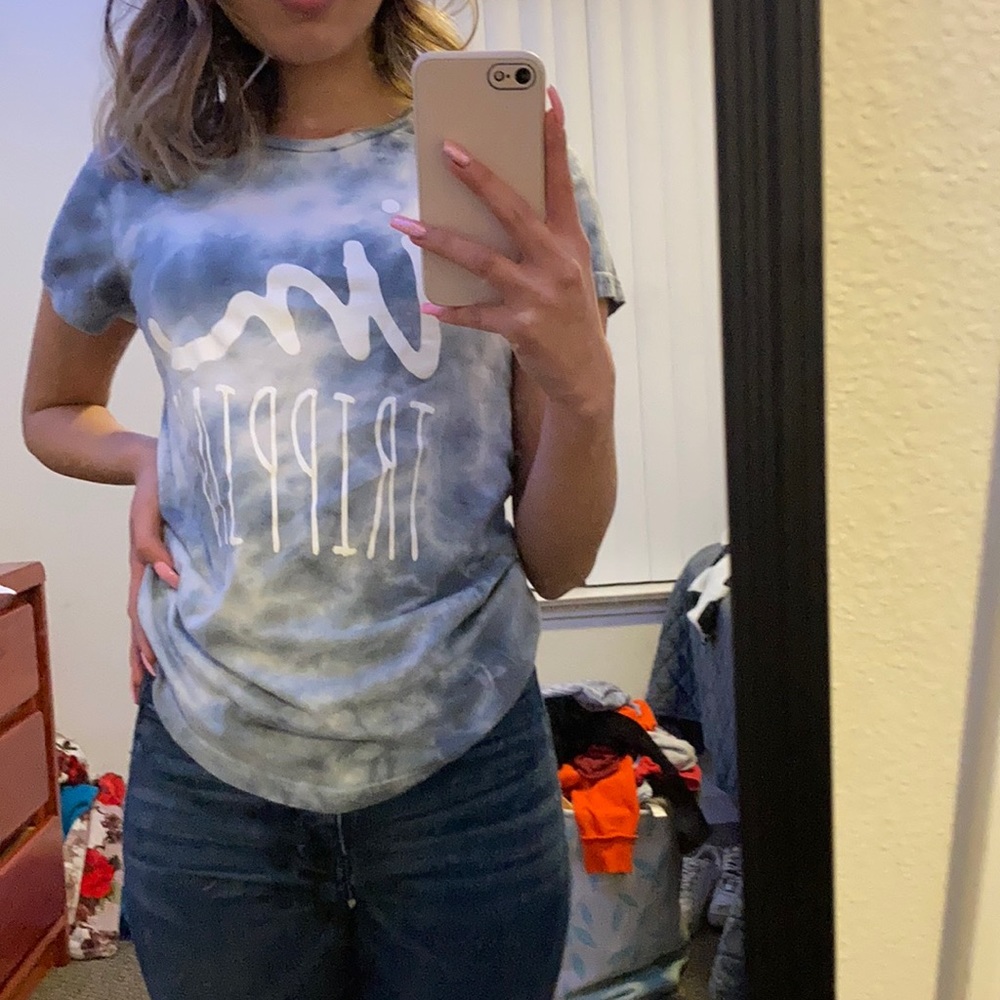 Tie-dye T-shirt “I’m trippin”